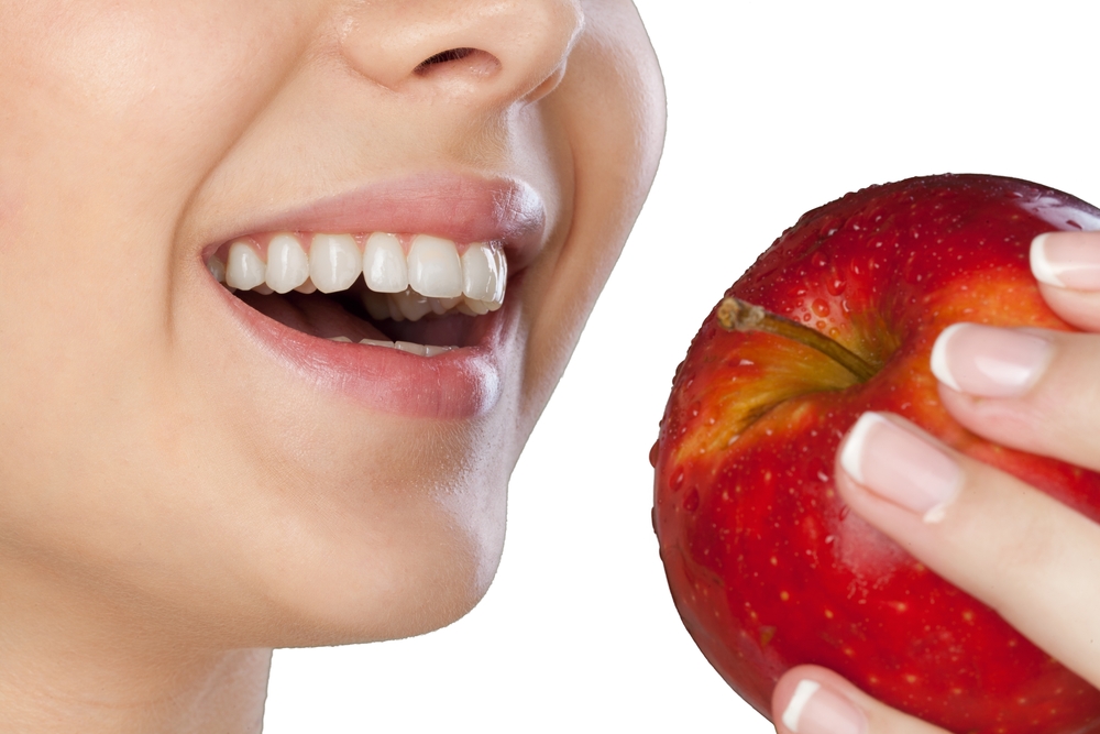 Eating Your Way to a Healthy Mouth: Diet Do’s and Don’ts